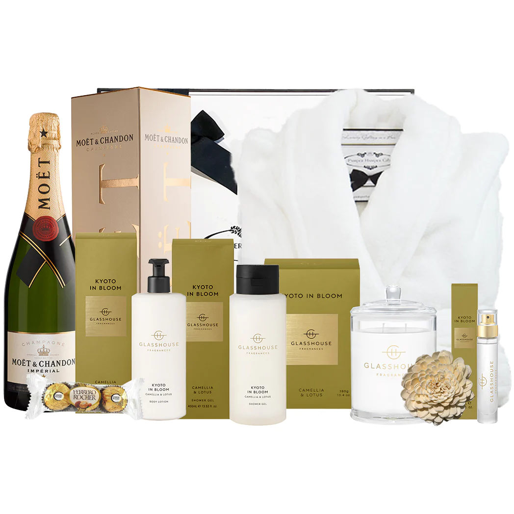 Treat Yourself this Christmas in July: Pamper Hampers for Well-Deserved Relaxation
