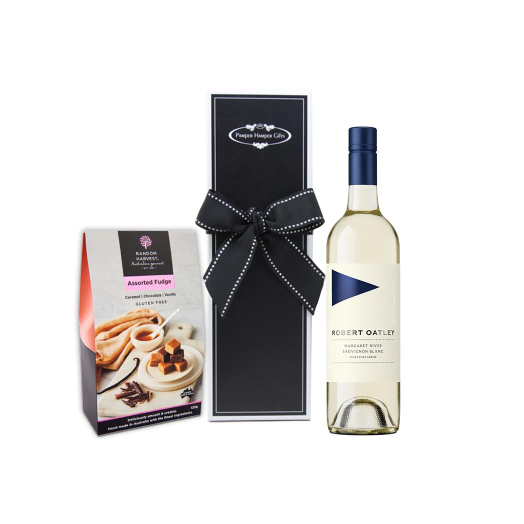 Robert Oatley Signature Series Sauvignon Blanc, Margaret River 750ml & Handmade Assorted Fudge